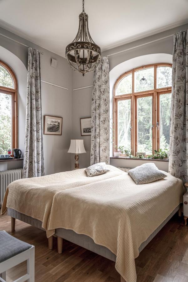 Vita Huset Pa Oesterlen Garsnas Luaran gambar