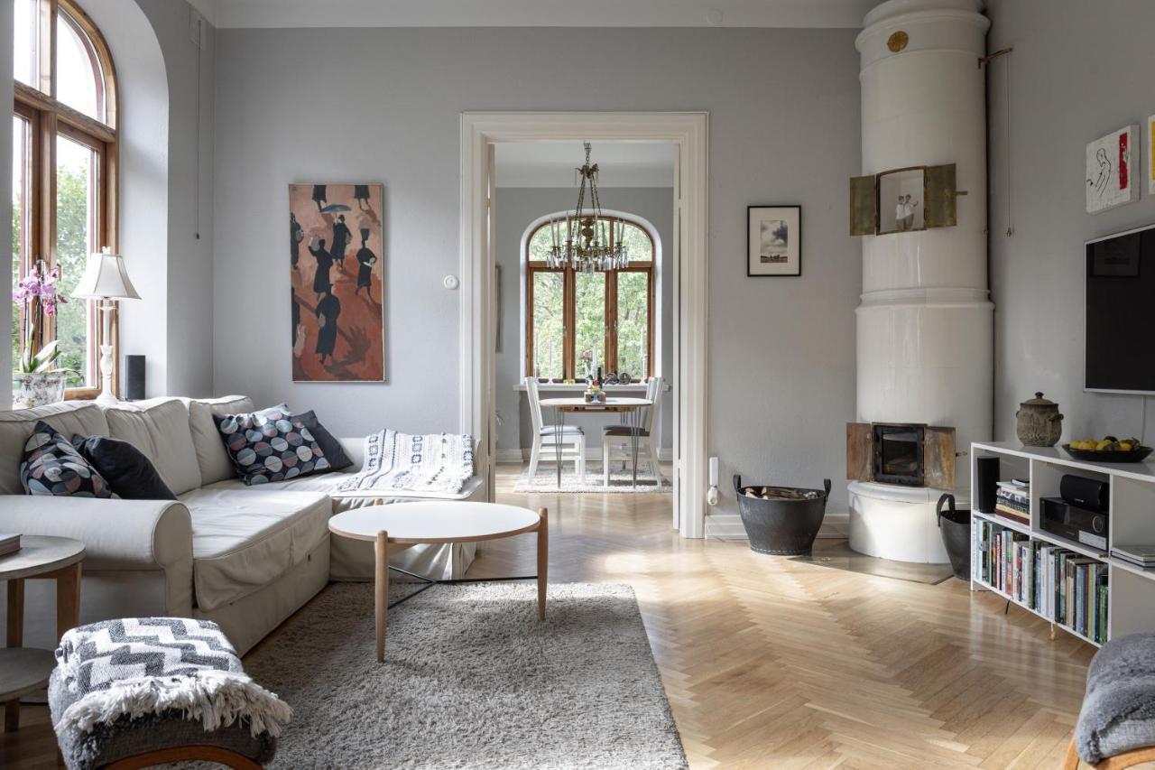 Vita Huset Pa Oesterlen Garsnas Luaran gambar